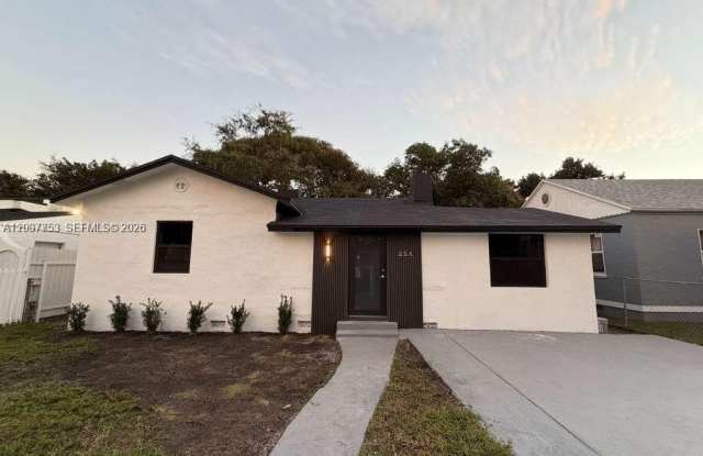 854 NW 76th St photos photos