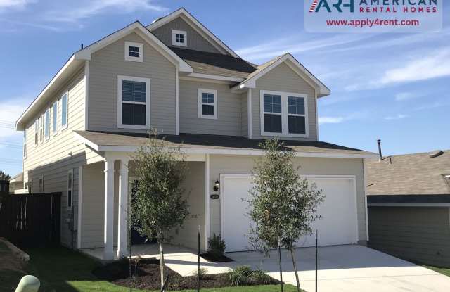 5 BR + Office /2.5 BA - 2637 SF - Cloverleaf in SOUTH AUSTIN! - 11628 Lago de Garda Drive, Travis County, TX 78610