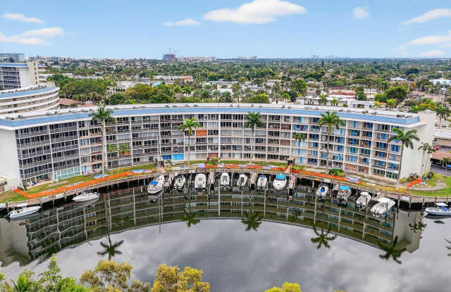 1319 E Hillsboro Boulevard photos photos