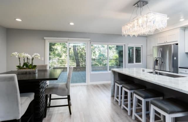 779 Starlight Heights Drive - 779 Starlight Heights Drive, La Cañada Flintridge, CA 91011