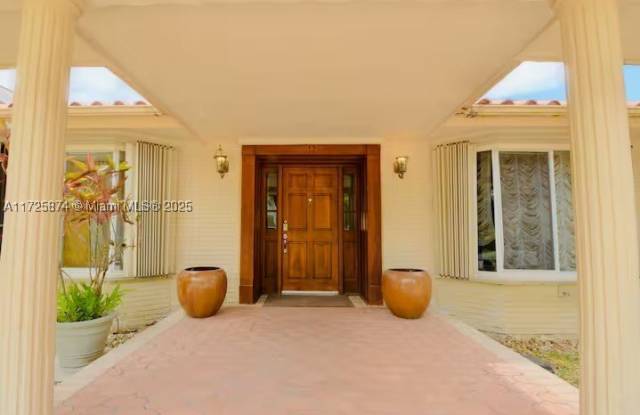 12 Isla Bahia Dr Gallery 3