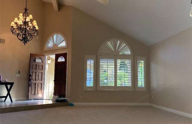 21043 Granite Wells Drive Gallery 4