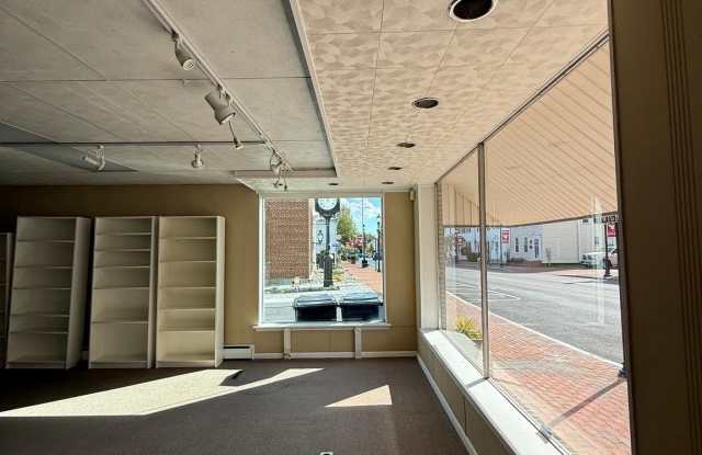 16 S MAIN Street - 16 South Main Street, Smyrna, DE 19977