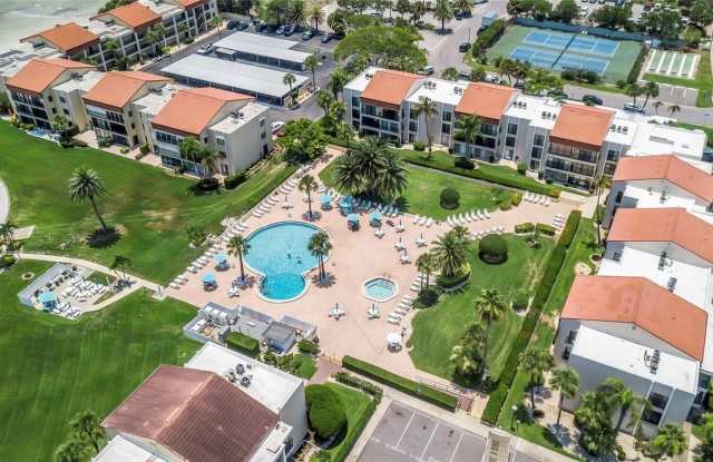 895 S GULFVIEW Boulevard Gallery 4