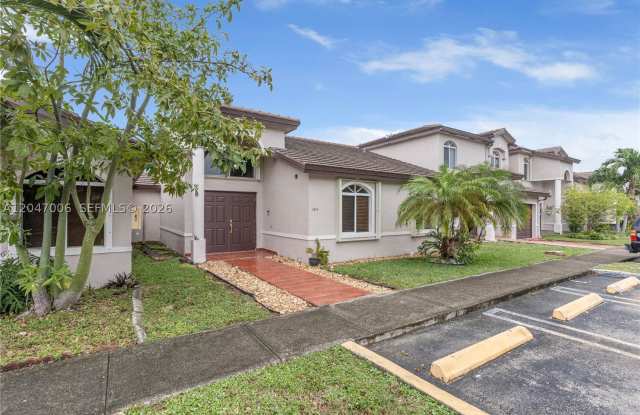 8433 NW 189th St photos photos