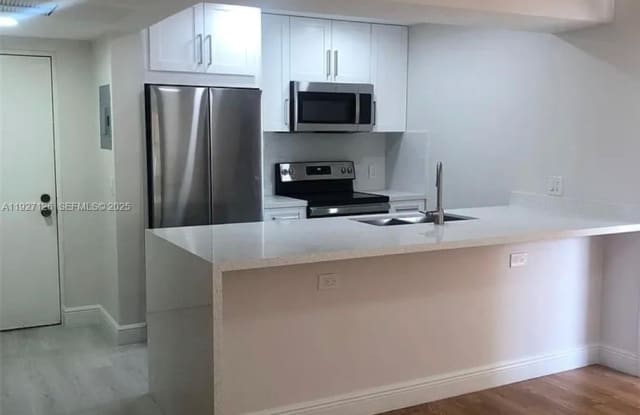 8180 Geneva Ct photos photos