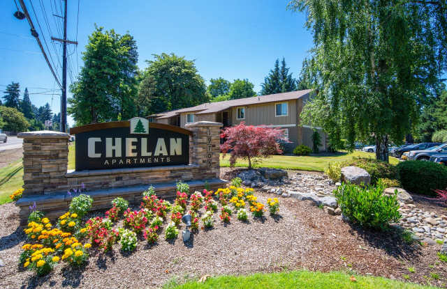 Chelan Gallery 3