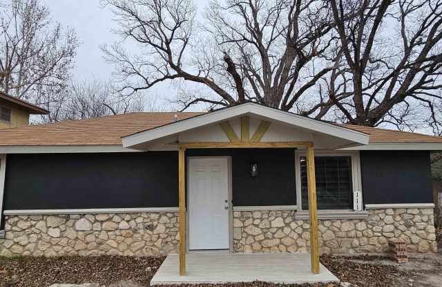 111 Mata Lane - 111 Mata Lane, Val Verde County, TX 78840