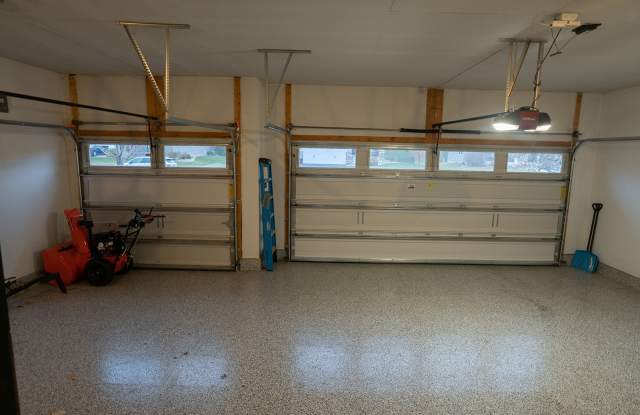 8481 Portage Lane East photos photos