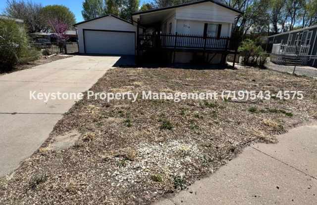 Spacious 2 Bed / 2 Bath Home with Oversized Garage & Updates Throughout $1200/$1200 photos photos