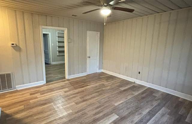 124 College Park Circle photos photos