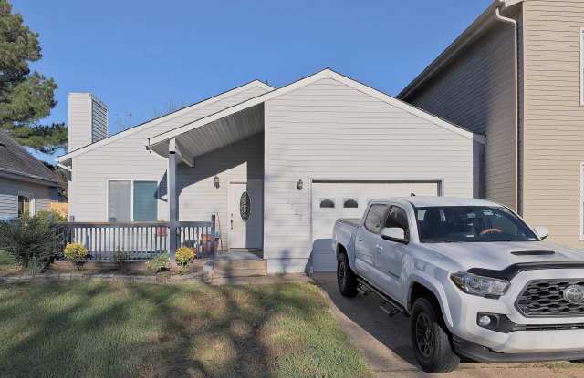 1727 Delaney Street - 1 Gallery 1