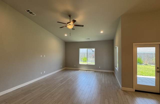 1825 West Date Avenue photos photos