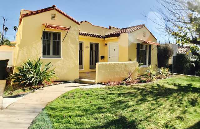 SFM Remodeled Home In Glendale with a Large Backyard. photos photos SFM Remodeled Home In Glendale with a Large Backyard. photos photos