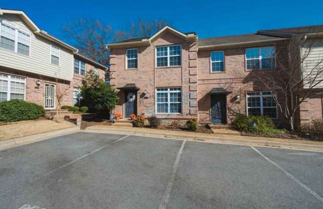 *Coming Available in October* Pride of ownership shines in this convenient Midtown, 2 BR & 2.5 BA Townhome! photos photos