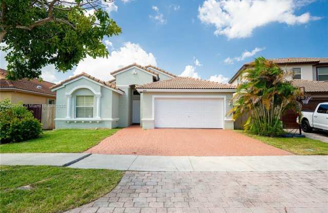 10691 SW 236th Ter photos photos