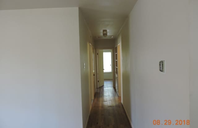 7406 Cartwheel Ln Gallery 4