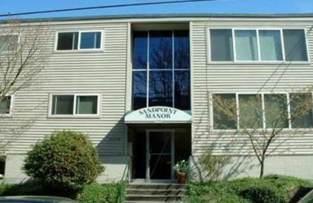 6310 60th Ave NE - 6310 60th Avenue Northeast, Seattle, WA 98115