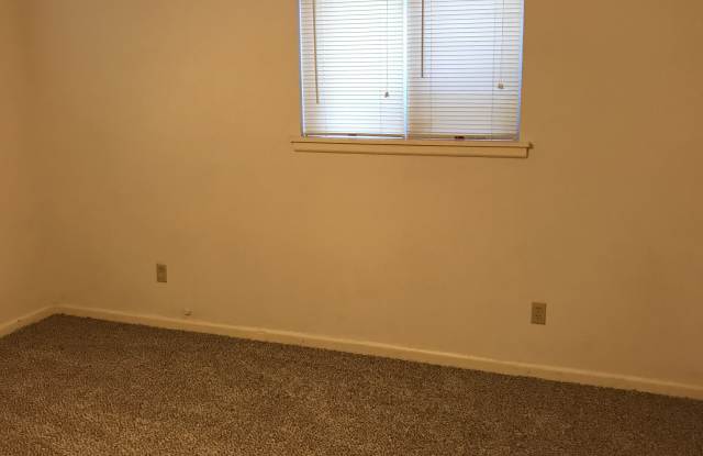 7224 Meadowbrook Dr Gallery 3