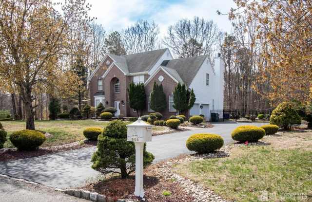 845 Woodbury Drive Gallery 2