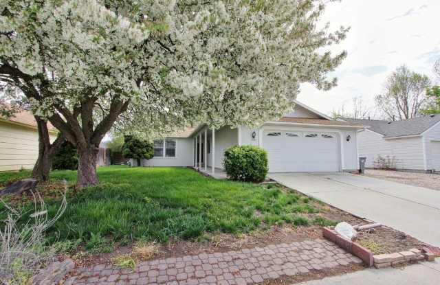 Clean & Move-In Ready Single-Level Home photos photos