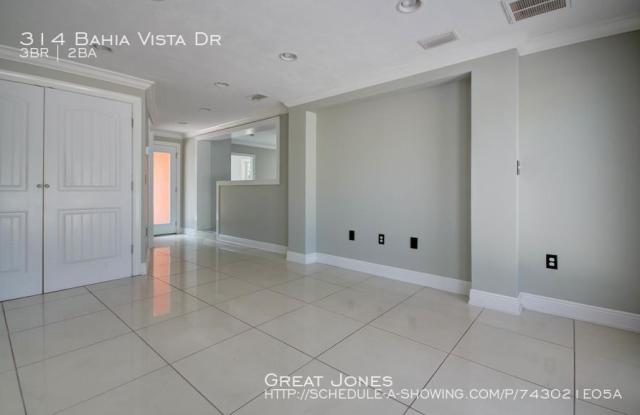 314 Bahia Vista Dr Gallery 3
