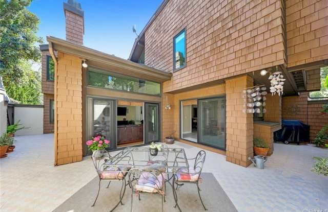 13 Canyon Island Drive - 13 Canyon Island Drive, Newport Beach, CA 92660