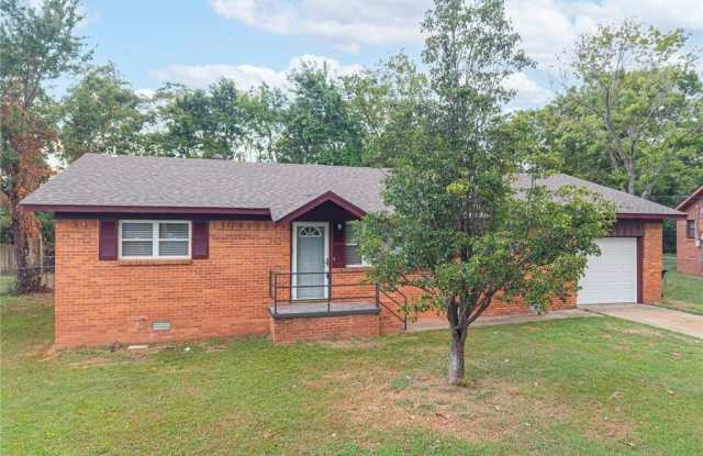 601 Cedar LN photos photos