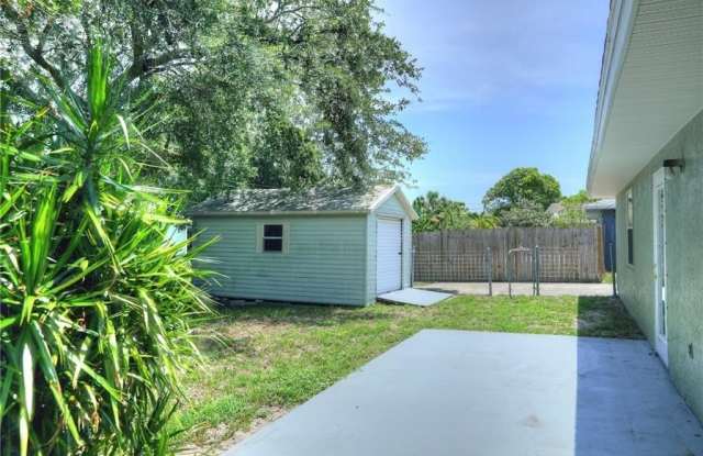 834 Jamaica Avenue Gallery 4