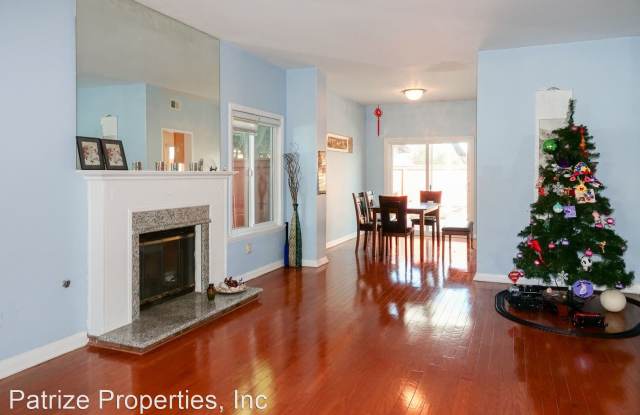 2127 Summerhill Drive Gallery 3