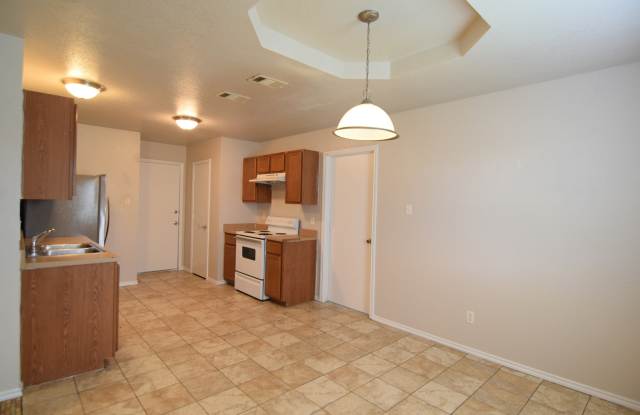1808 Freedom Loop Gallery 3