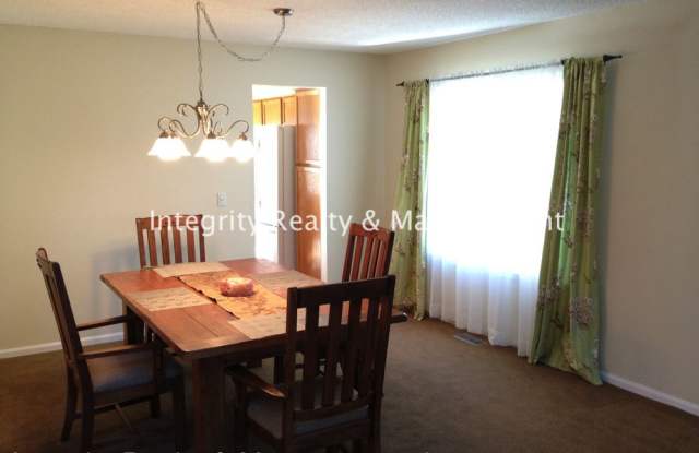 9715 Bexley Dr Gallery 2