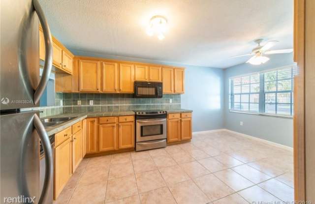 10151 SW 138th Ct Gallery 4