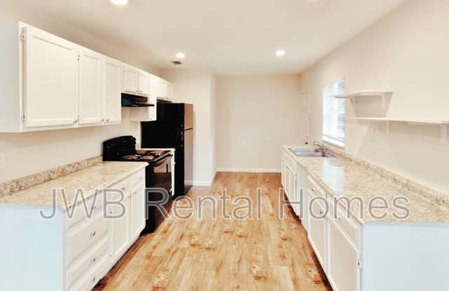 3643 Morris Ave Gallery 2