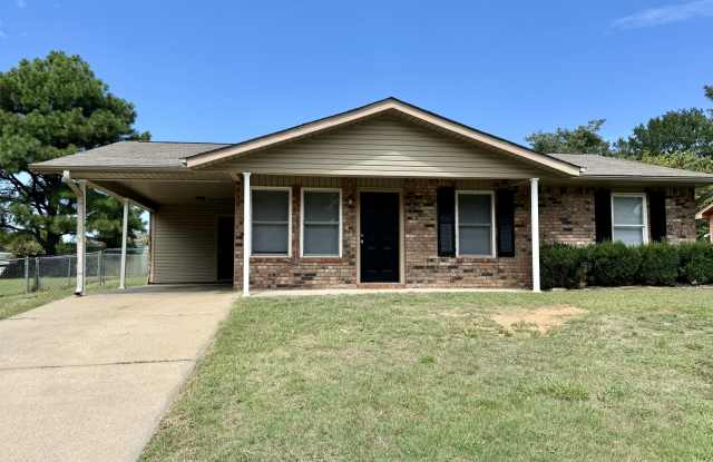 107 Math Ln - 107 Math Lane, Roland, OK 74954
