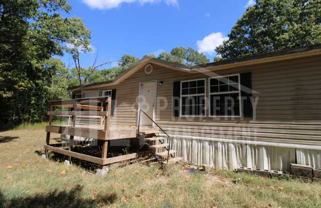 4 bedroom home in Kirbyville! Gallery 1