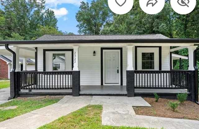 Room in 3 Bedroom Home in Atlanta Gallery 1