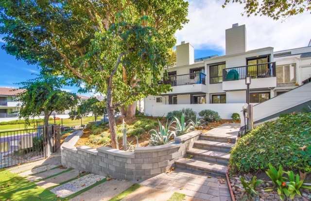 707 S Sierra Ave - 707 South Sierra Avenue, Solana Beach, CA 92075
