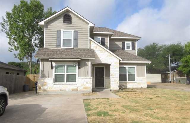 1122 Phoenix Street photos photos