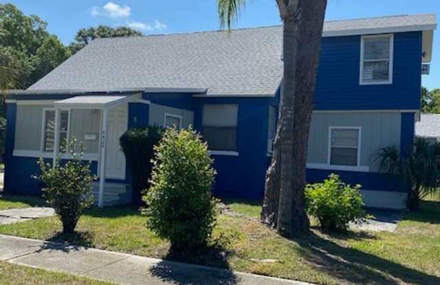 Spacious 3 Bedroom 1 Bathroom Home Located In St. Petersburg, Florida photos photos