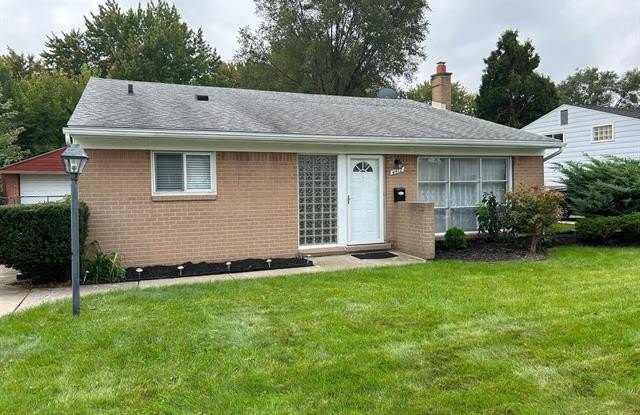 4472 BUCHANAN Avenue photos photos
