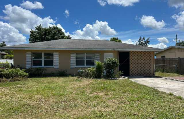 Charming 3 bedroom photos photos