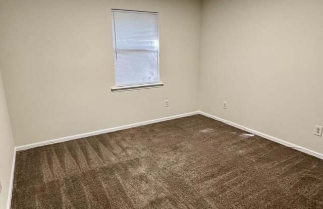 3215 Summer Place Gallery 4
