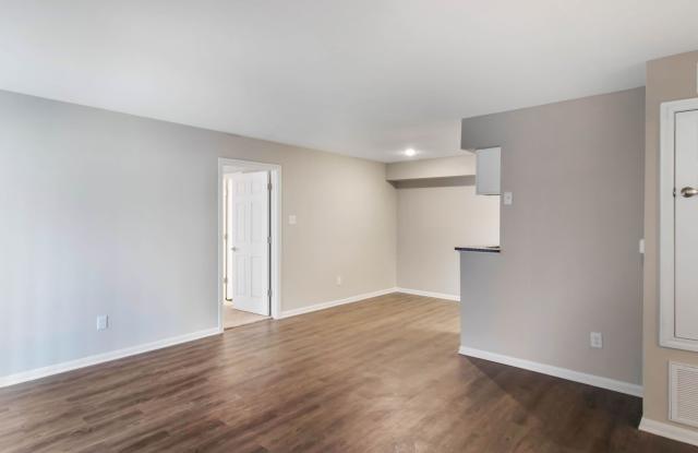 Sage Hollow Apartments Gallery 3