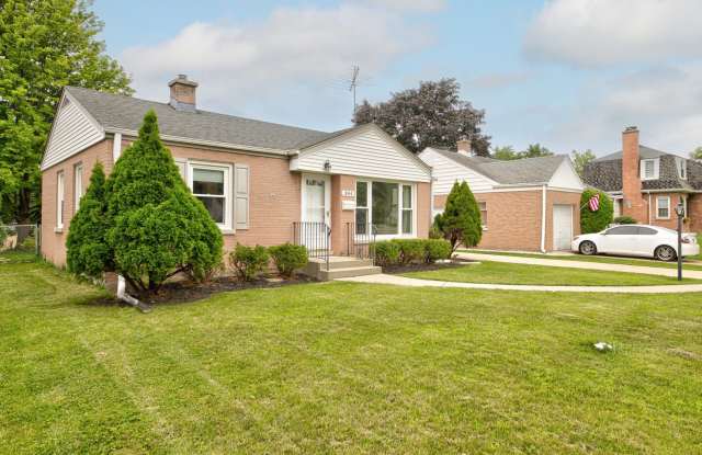 384 S Wolf Road S Gallery 3