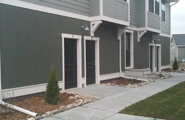 6048 Farmstead Ave Gallery 1