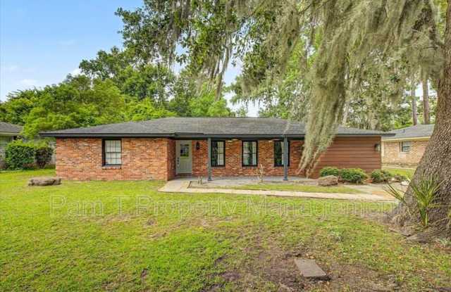 1332 Grace Dr Gallery 1