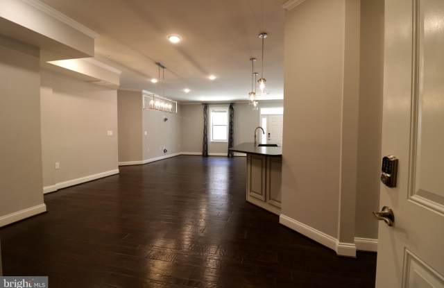 23631 HAVELOCK WALK TERRACE Gallery 2