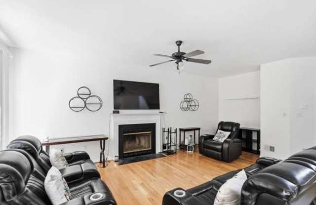 14880 Grassy Knoll Ct Gallery 2