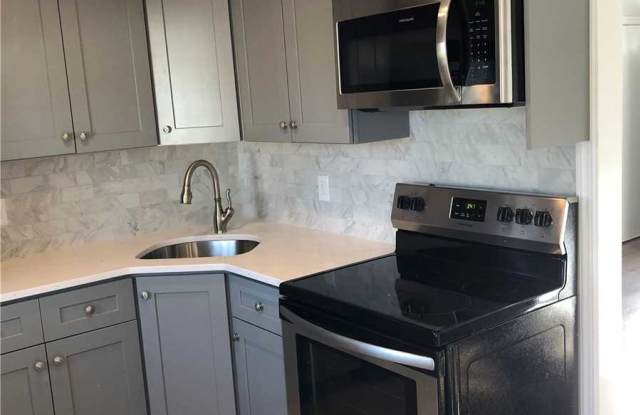 1399 Potter Blvd Unit A Gallery 2